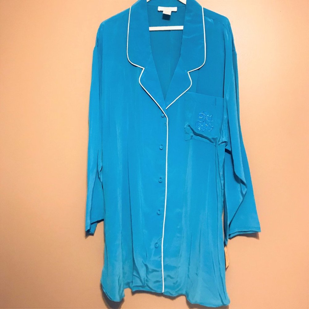 Vintage  Fantasies by Morgan Taylor Nightshirt L